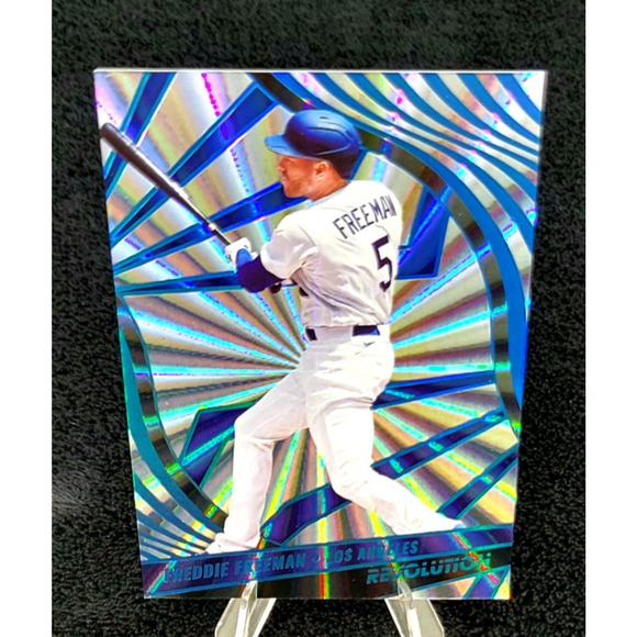 Los Angeles Dodgers Freddie Freeman Finest and Numbered Inserts - Picture 2 of 11